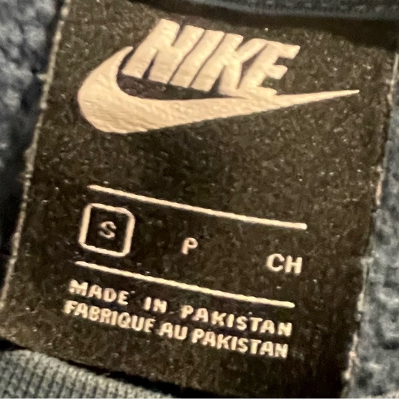 NIKE crew neck with batwing - Picture 4 of 4